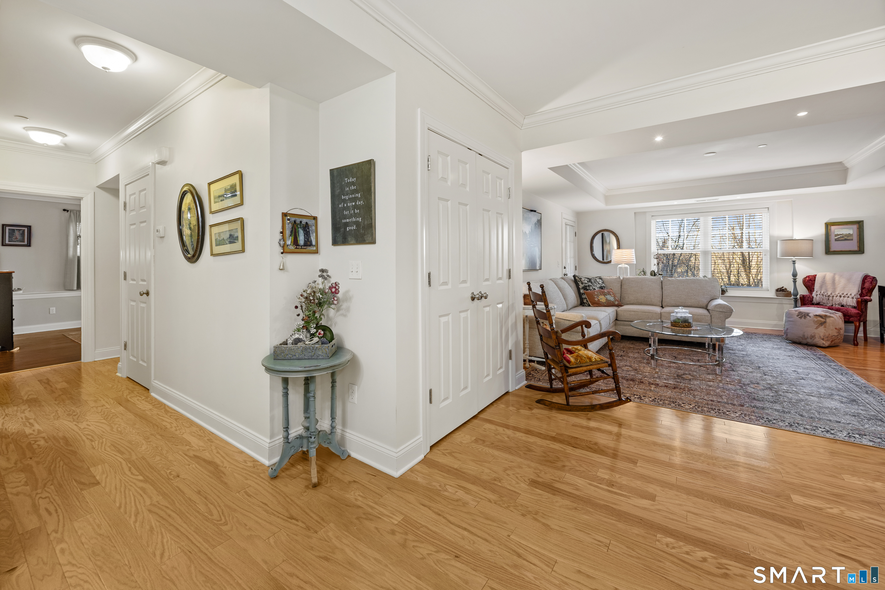 95 South Ridge Lane, Unit FGL2 Berlin, CT 06037 - Photo 11 of 33 a living room with furniture and a wooden floor
