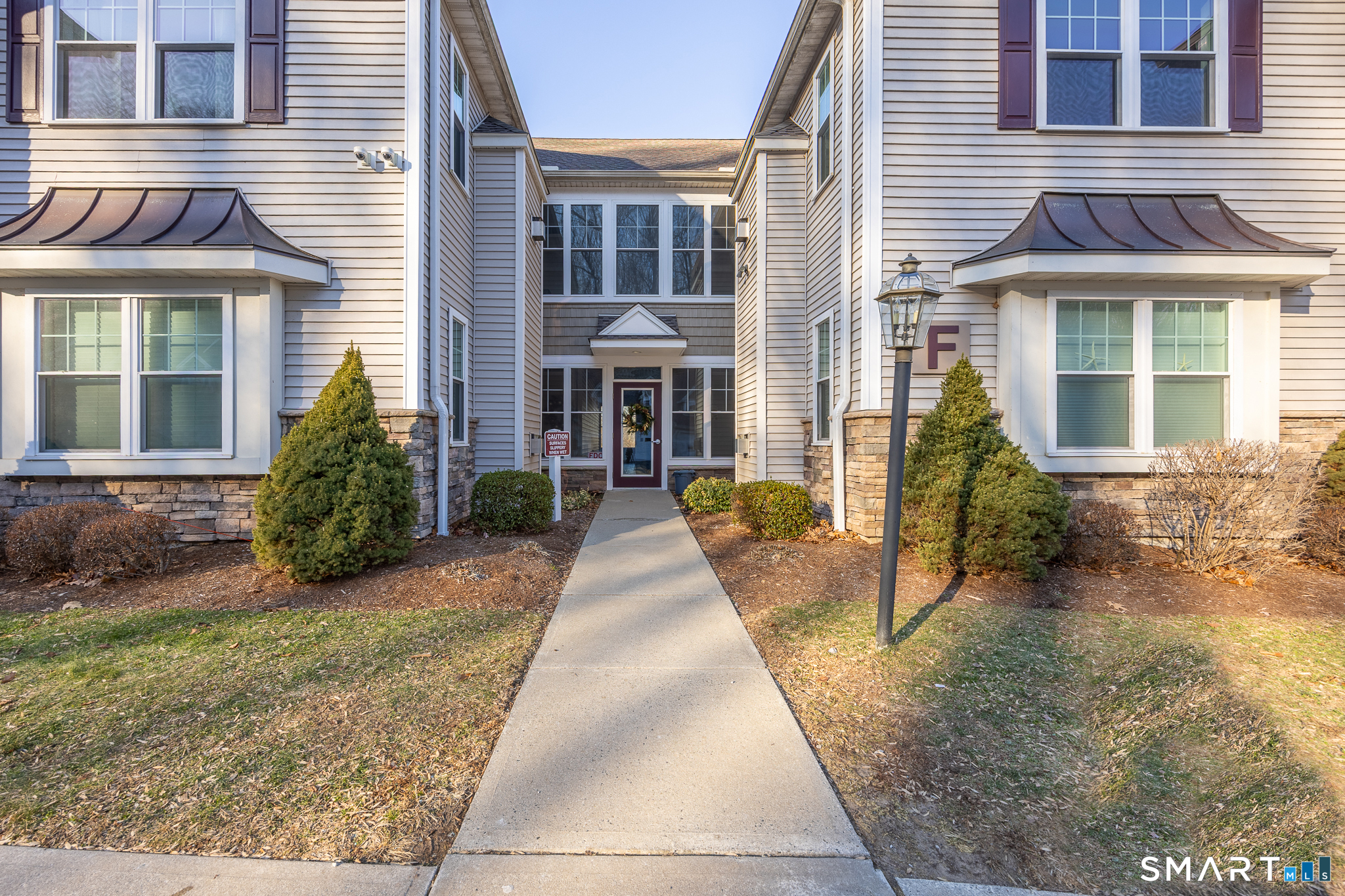 95 South Ridge Lane, Unit FGL2 Berlin, CT 06037 - Photo 2 of 33 front view of a house