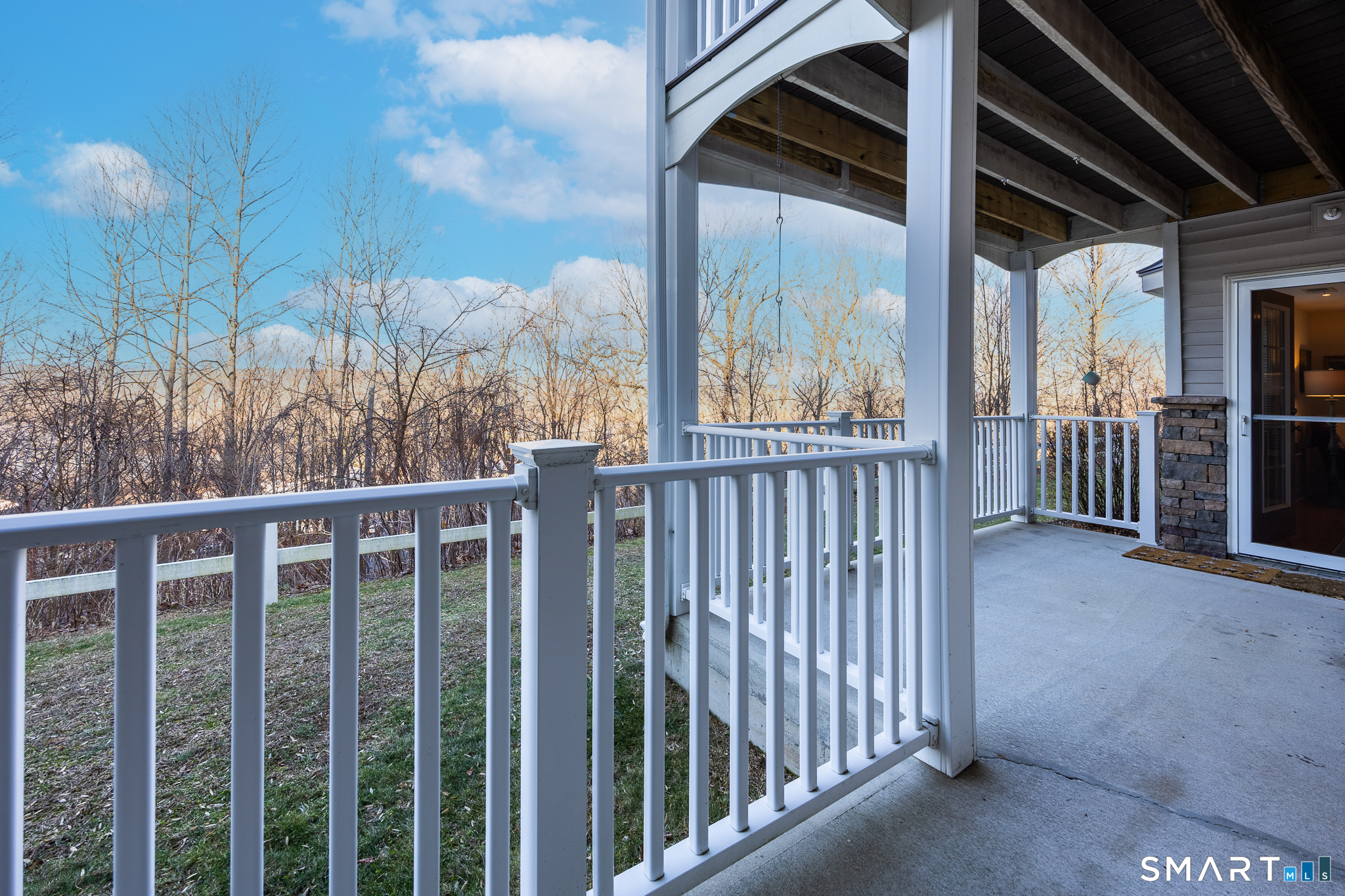 95 South Ridge Lane, Unit FGL2 Berlin, CT 06037 - Photo 27 of 33 a view of a balcony