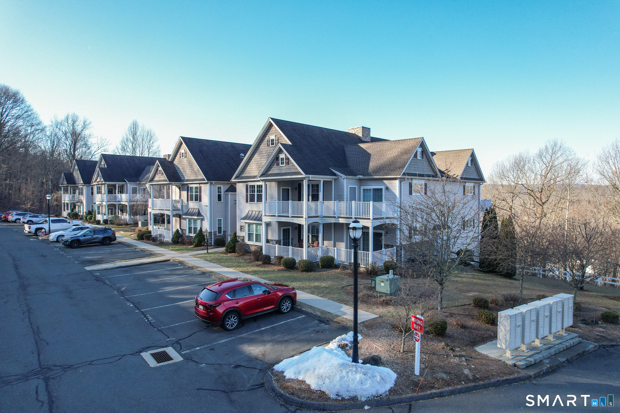95 South Ridge Lane, Unit FGL2 Berlin, CT 06037 - Photo 28 of 33 a front view of a house with a yard
