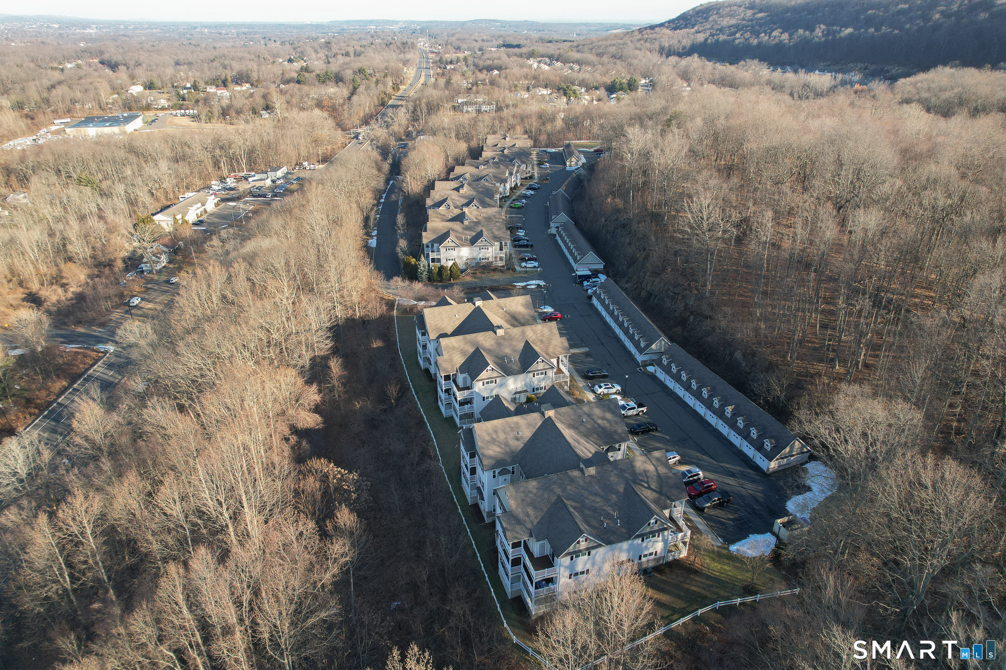 95 South Ridge Lane, Unit FGL2 Berlin, CT 06037 - Photo 32 of 33 view of city and mountain