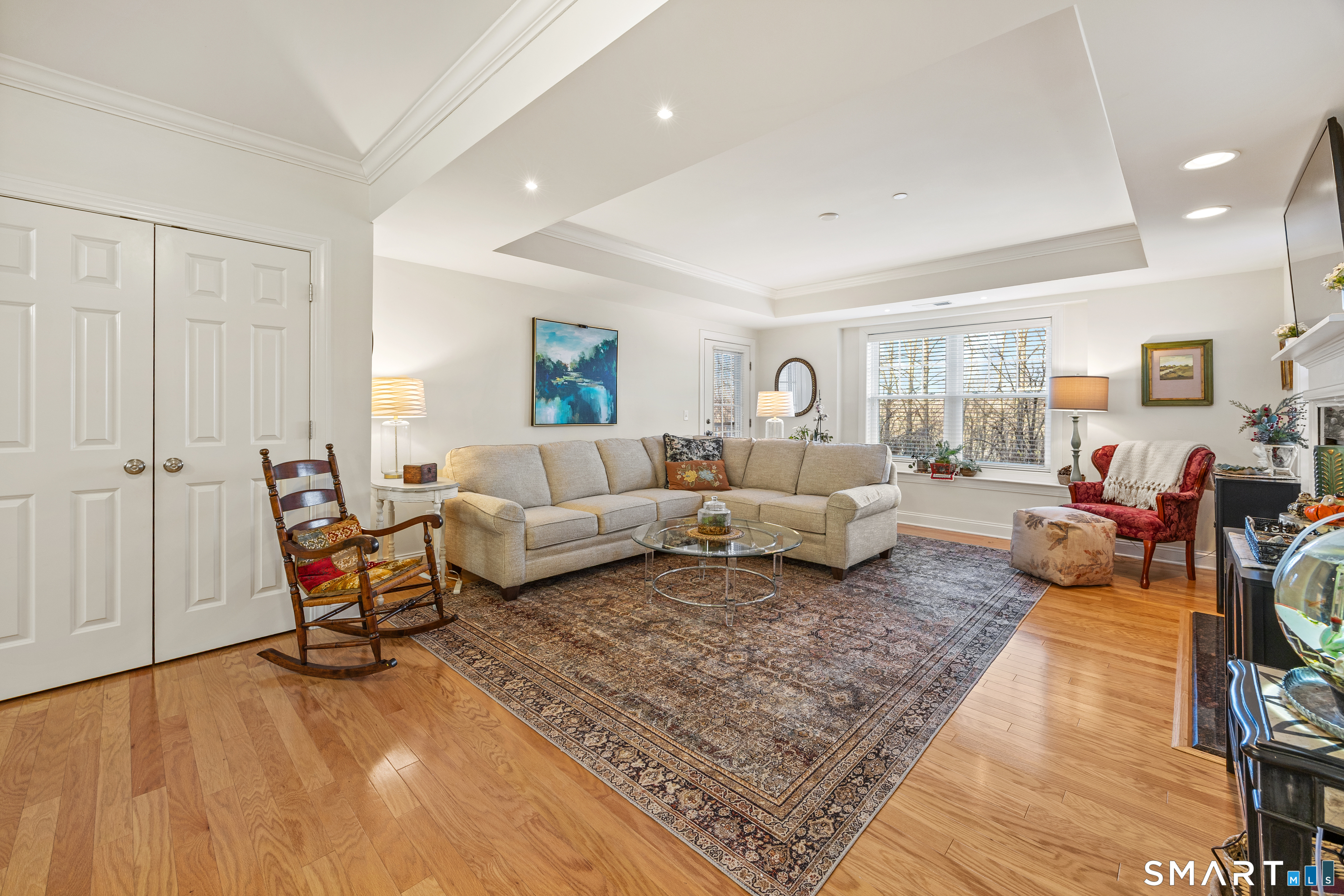 95 South Ridge Lane, Unit FGL2 Berlin, CT 06037 - Photo 6 of 33 a living room with furniture and wooden floor