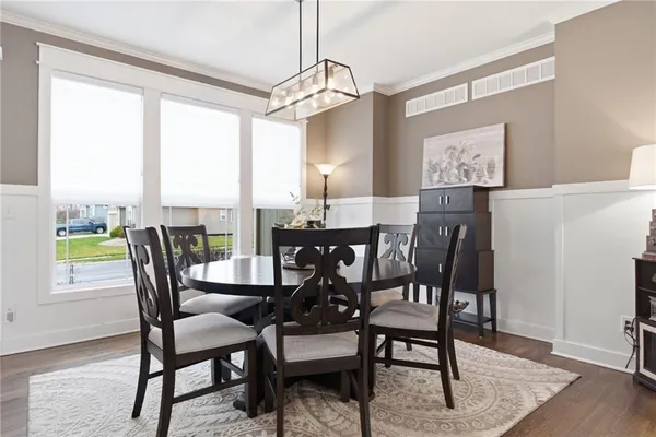 $635,000 | 11201 North Wabash Avenue, Kansas City, MO 64155