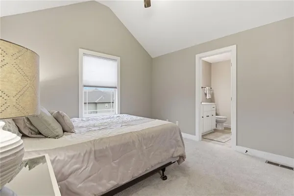$635,000 | 11201 North Wabash Avenue, Kansas City, MO 64155