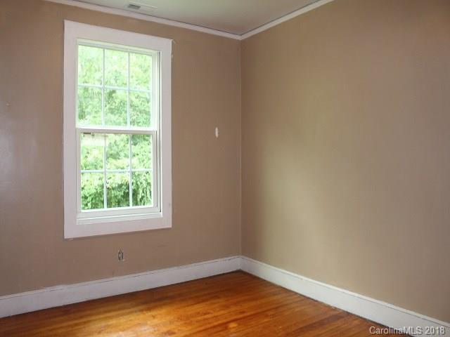 147 Center Street Chester, SC 29706 - Photo 6 of 13 Gallery Image 6