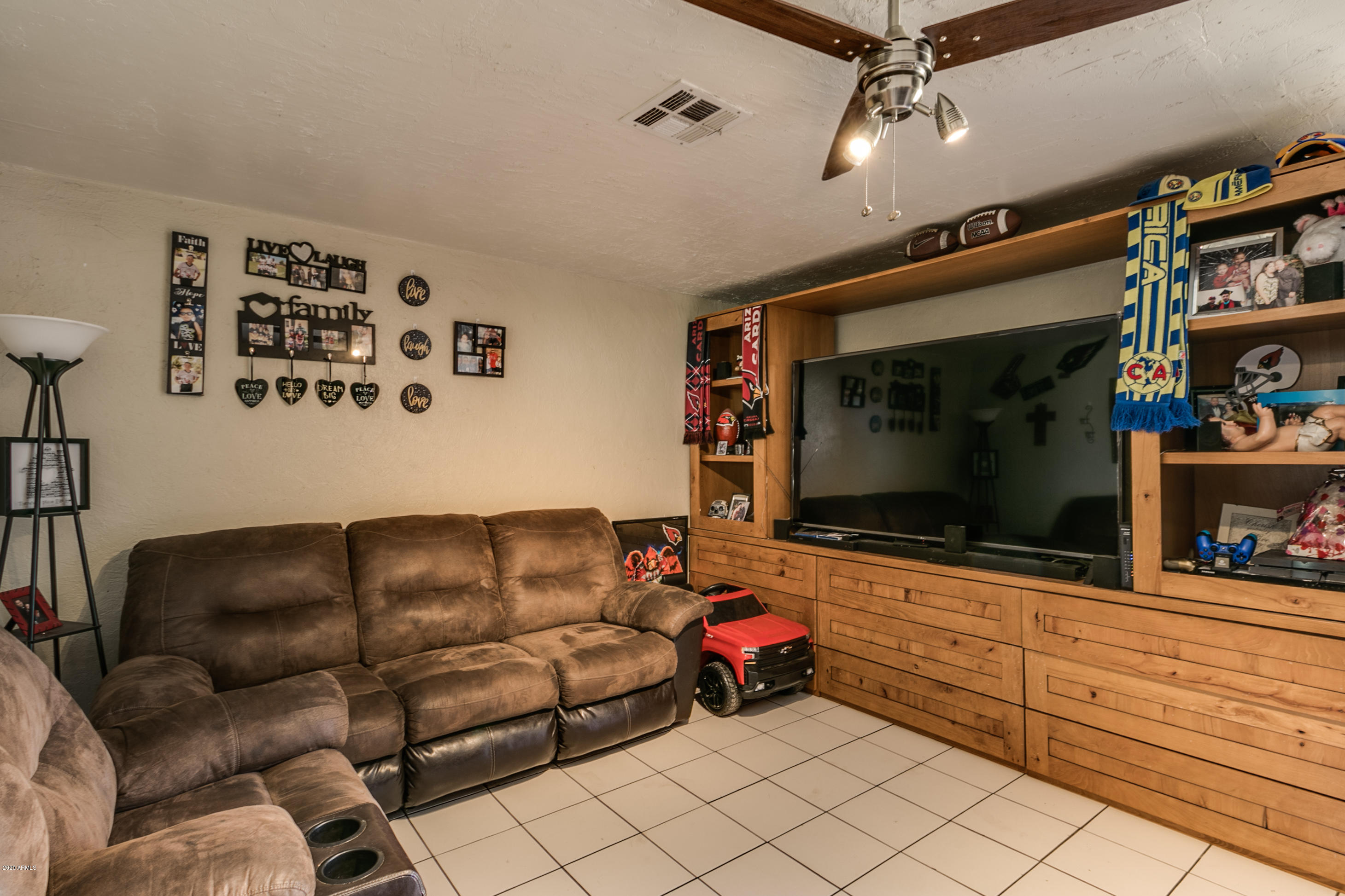 3537 West Granada Road Phoenix, AZ 85009 - Photo 25 of 40 guest house on tile in LR