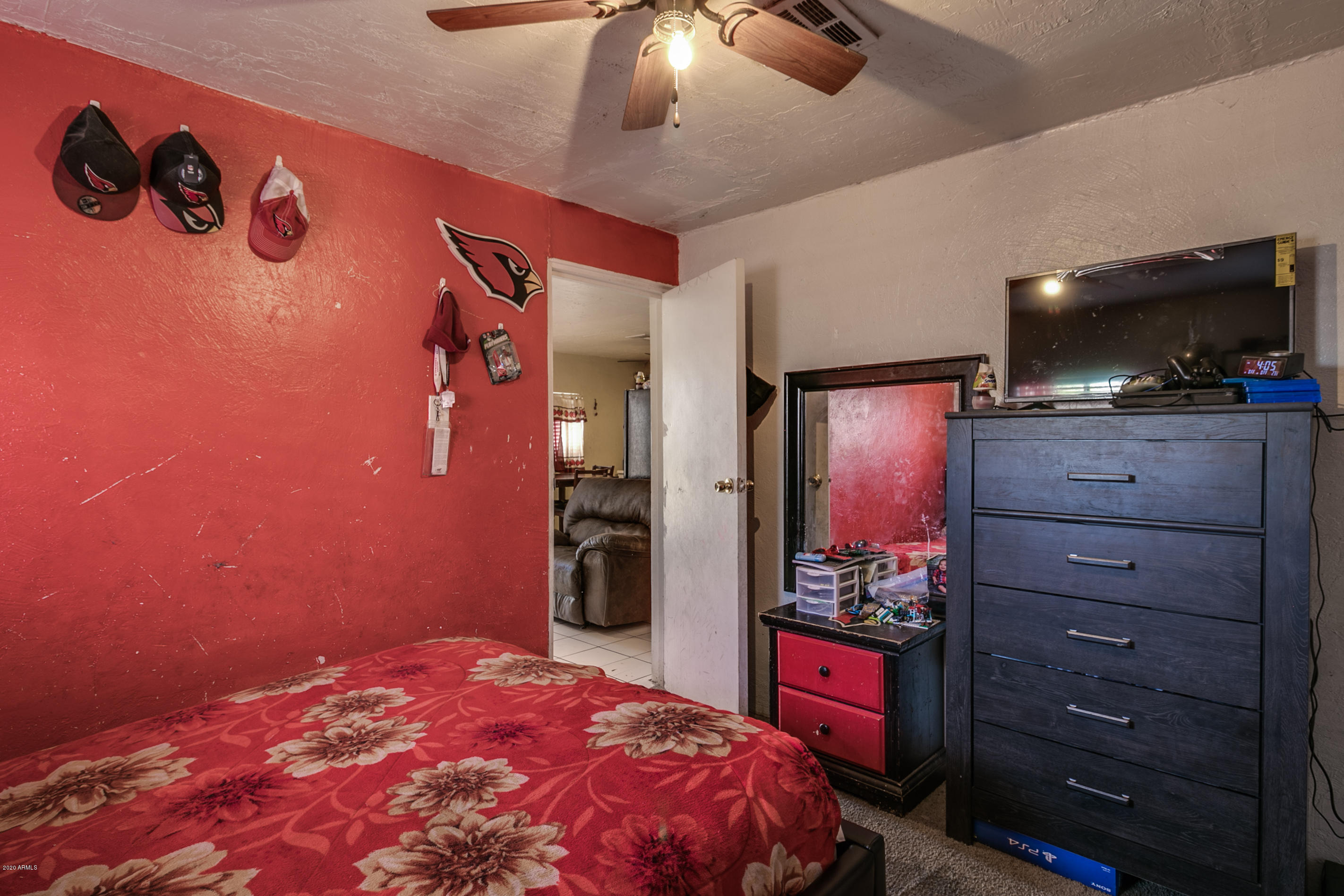 3537 West Granada Road Phoenix, AZ 85009 - Photo 31 of 40 Guest House-spacious guest bedroom