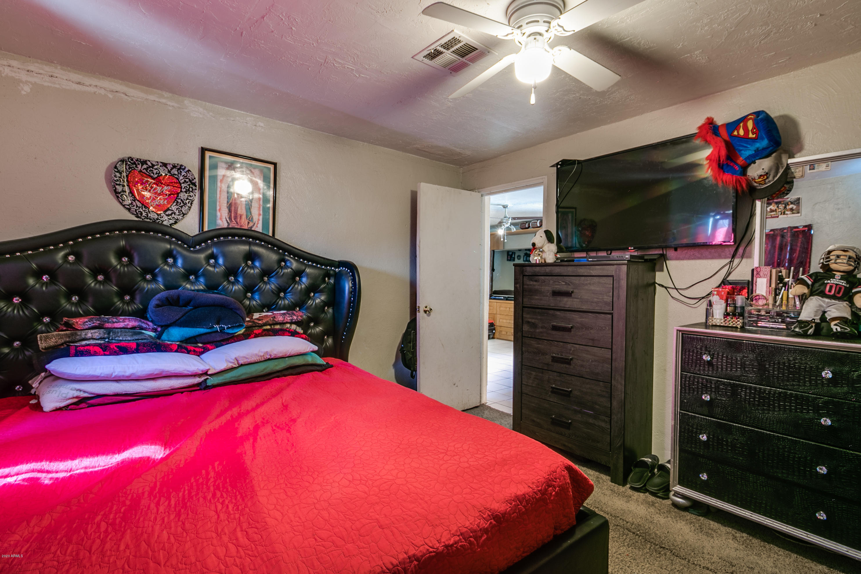 3537 West Granada Road Phoenix, AZ 85009 - Photo 33 of 40 Guest House master bed w/ walk-in closet