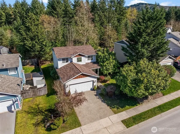 $490,000 | 20505 190th Avenue East, Orting, WA 98360