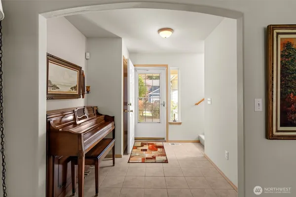 $490,000 | 20505 190th Avenue East, Orting, WA 98360