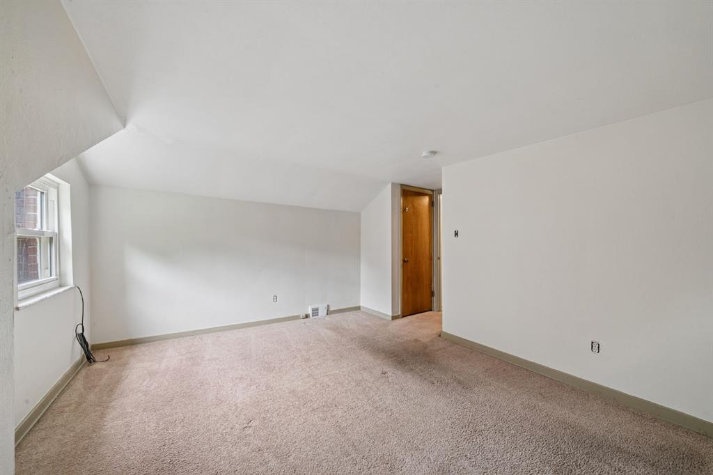 610 Cascade Road Pittsburgh, PA 15221 - Photo 23 of 33
