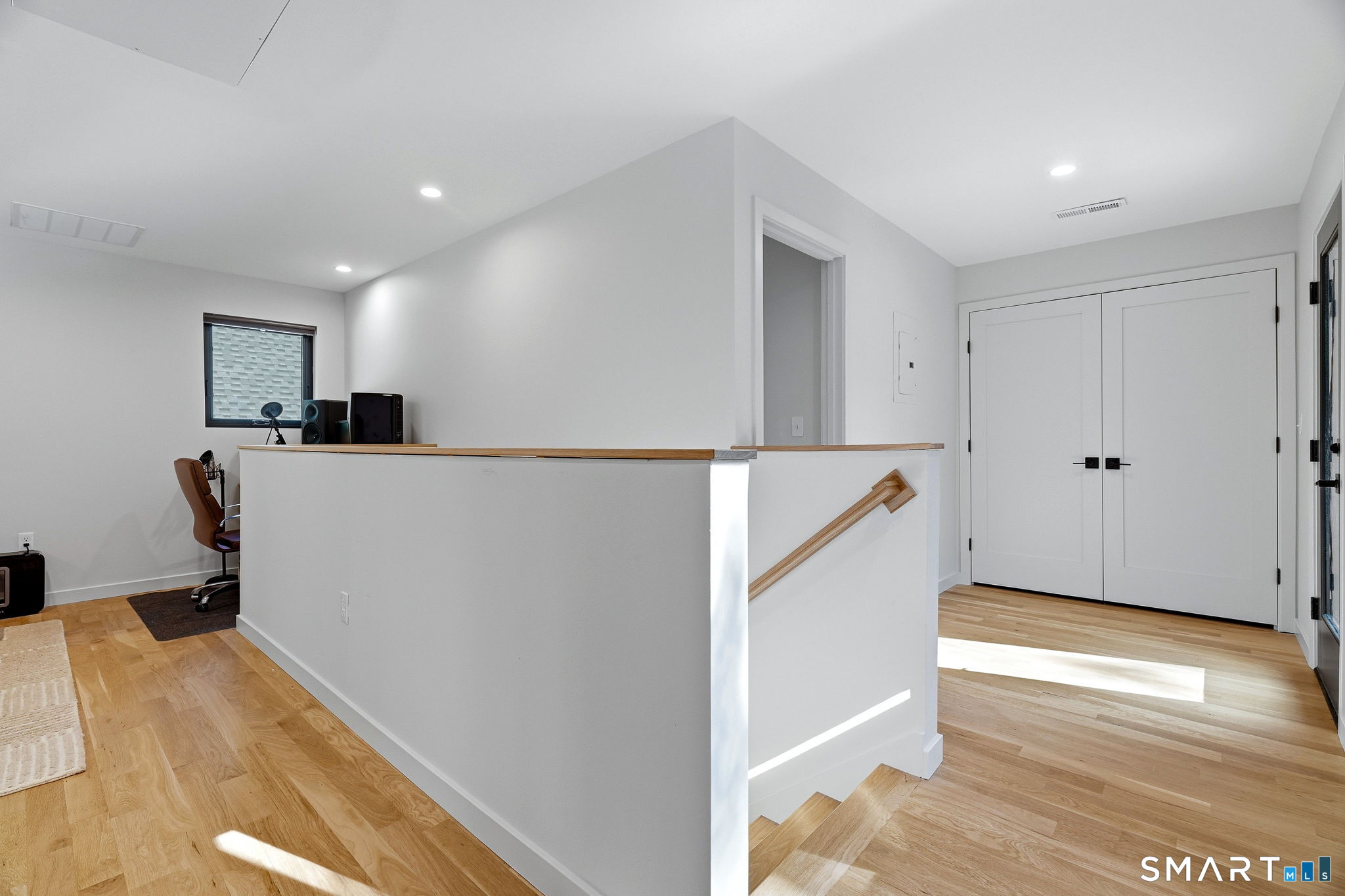 119 Scott Road East Lyme, CT 06333 - Photo 28 of 40 Gallery Image 28