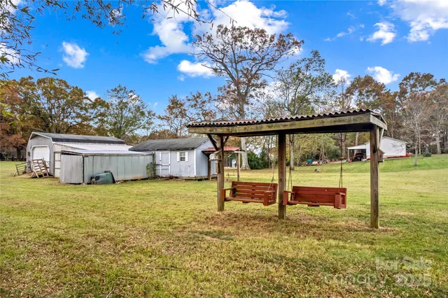 $225,000 | 4501 Taylorsville Highway, Statesville, NC 28625