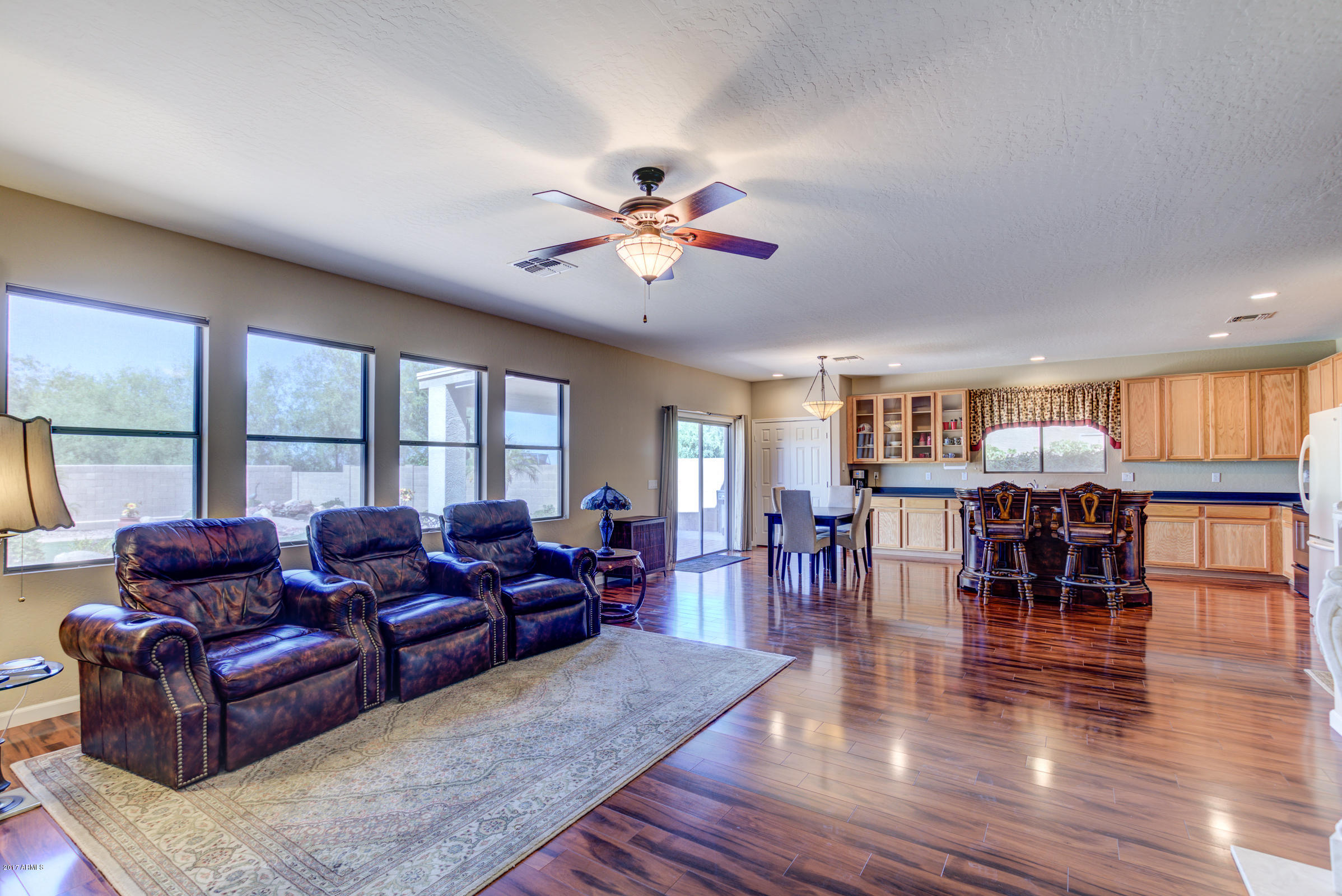 1314 East Pedro Road Phoenix, AZ 85042 - Photo 21 of 73 1314 E Pedro Rd-25