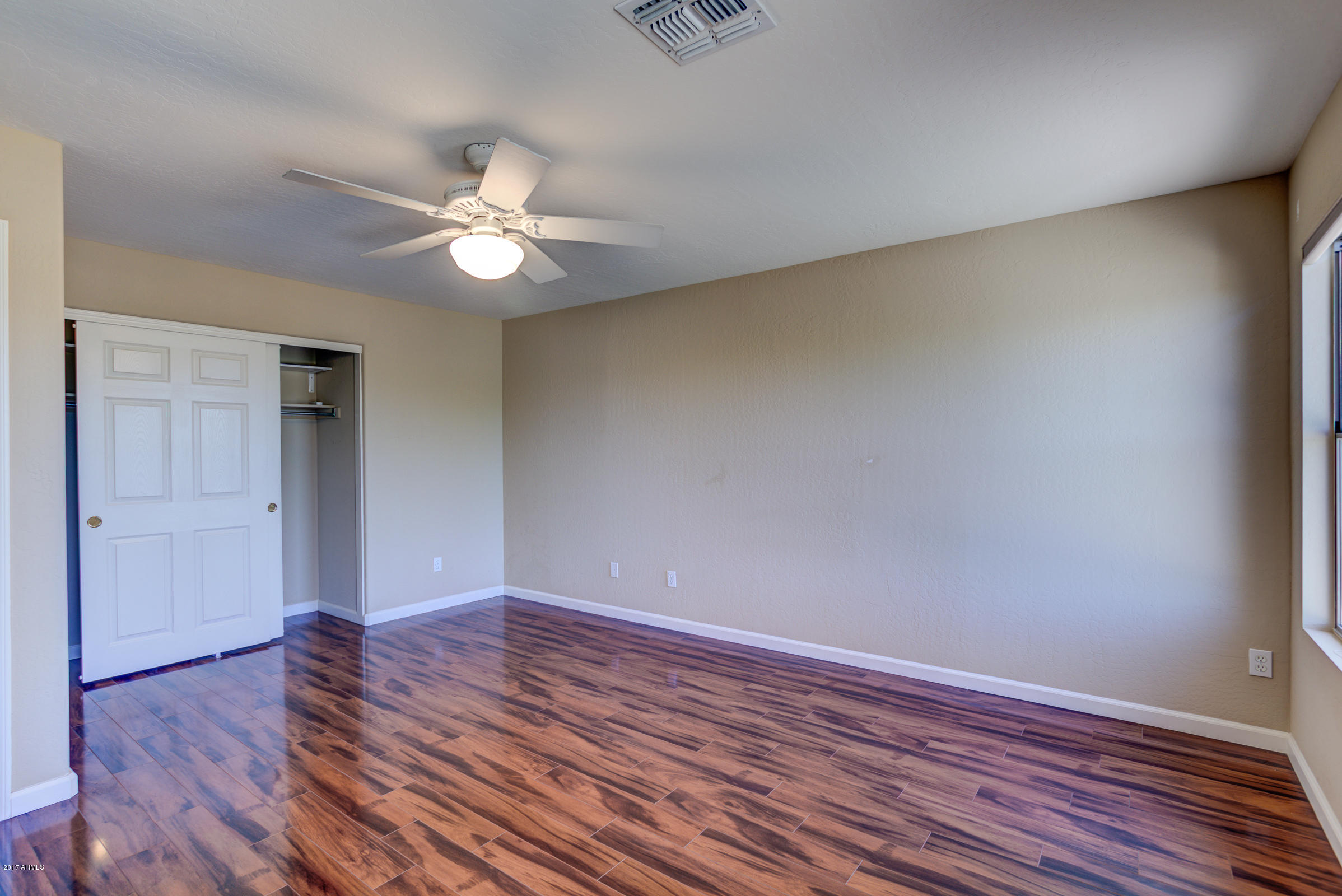 1314 East Pedro Road Phoenix, AZ 85042 - Photo 51 of 73 1314 E Pedro Rd-58
