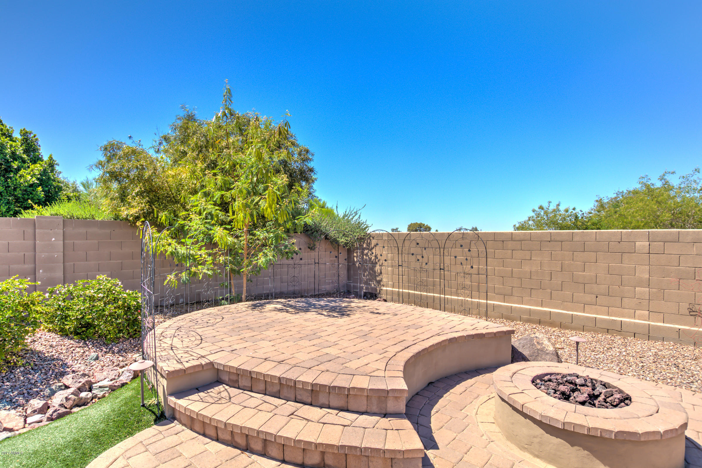 1314 East Pedro Road Phoenix, AZ 85042 - Photo 56 of 73 1314 E Pedro Rd-63