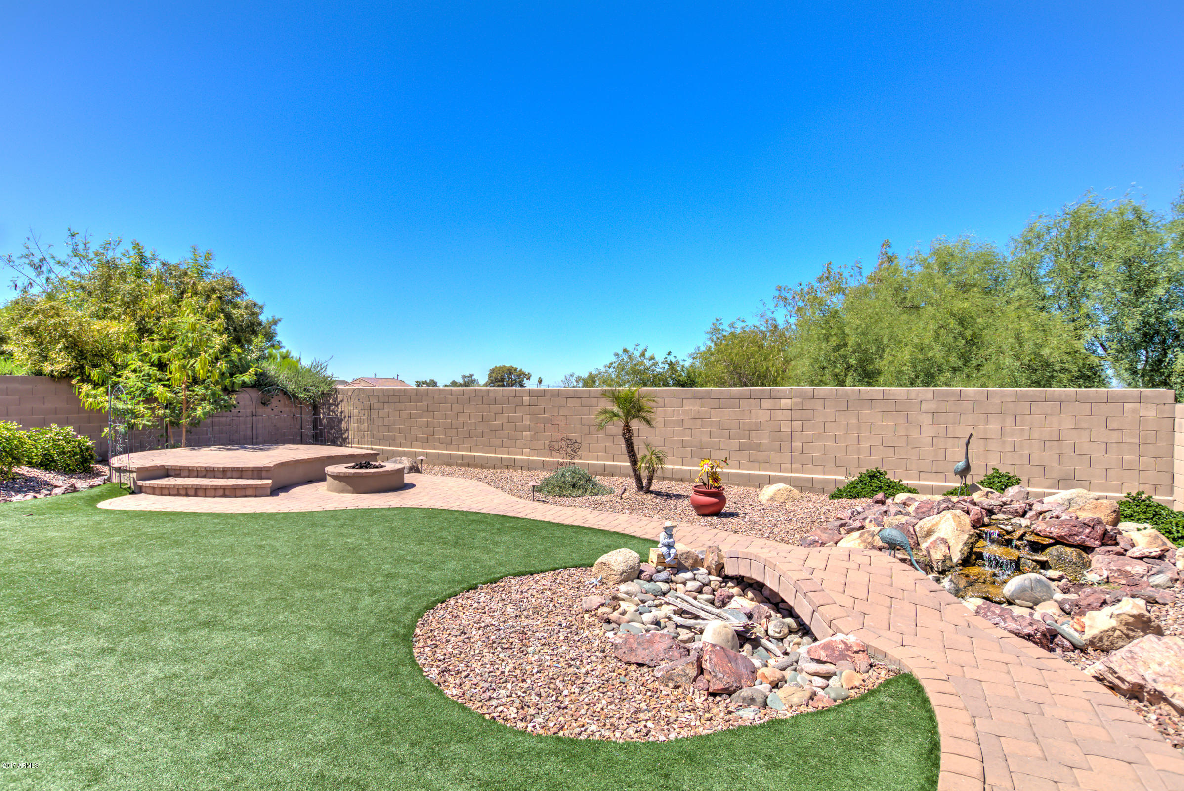 1314 East Pedro Road Phoenix, AZ 85042 - Photo 58 of 73 1314 E Pedro Rd-65
