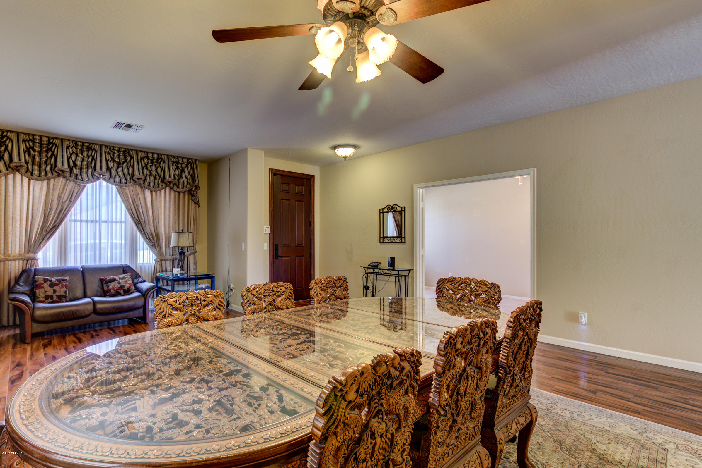 1314 East Pedro Road Phoenix, AZ 85042 - Photo 7 of 73 1314 E Pedro Rd-10