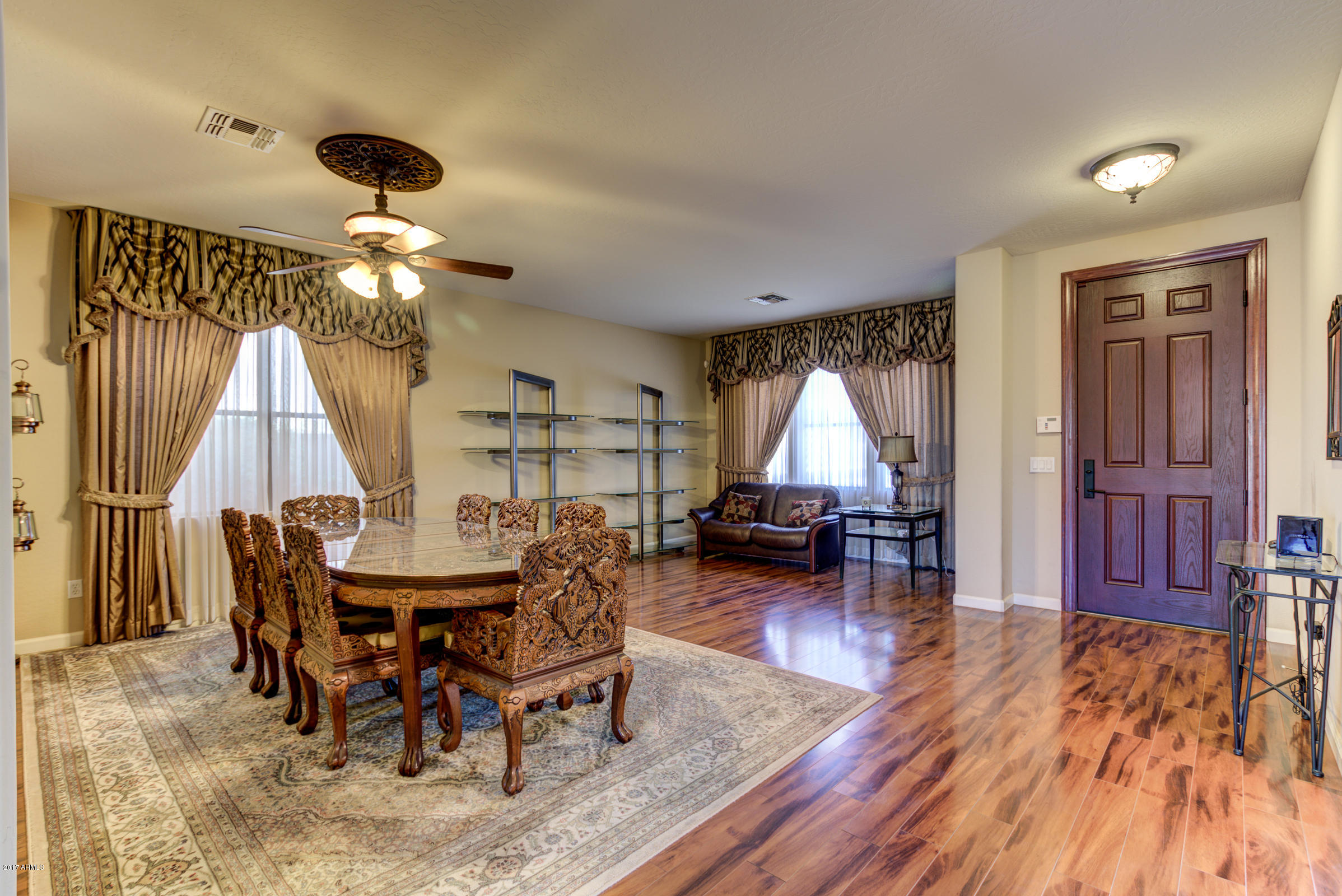 1314 East Pedro Road Phoenix, AZ 85042 - Photo 10 of 73 1314 E Pedro Rd-14