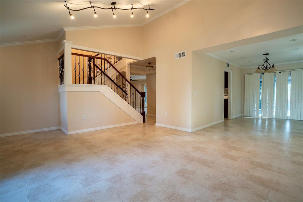 7324 Phillips Street Sarasota, FL 34243 - Photo 7 of 21