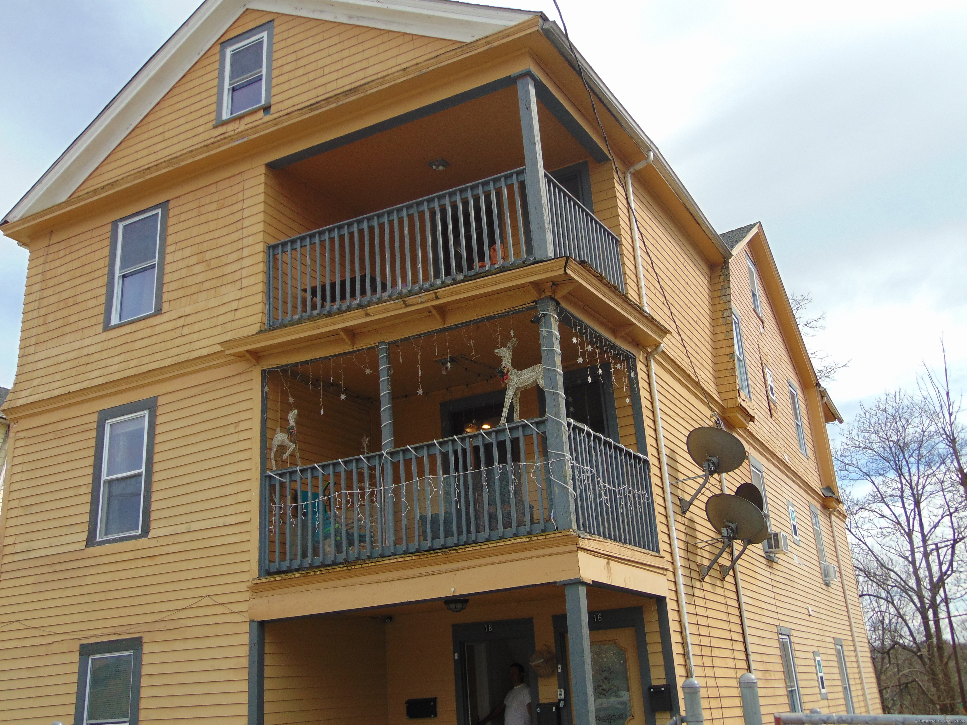16 Webb Street Waterbury, CT 06704 - Photo 1 of 1