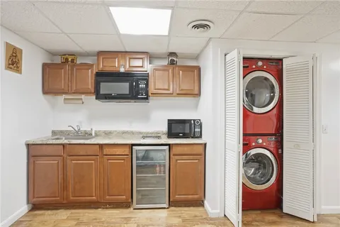 $525,000 | 212 Lexington Avenue, North Providence, RI 02904