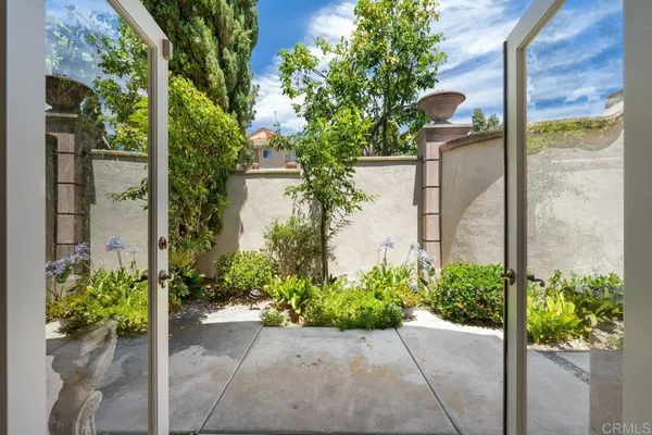 $5,950 | 5402 Renaissance Avenue, San Diego, CA 92122