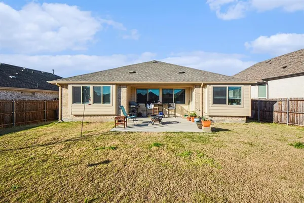 $350,000 | 1000 Highberry Drive, Anna, TX 75409