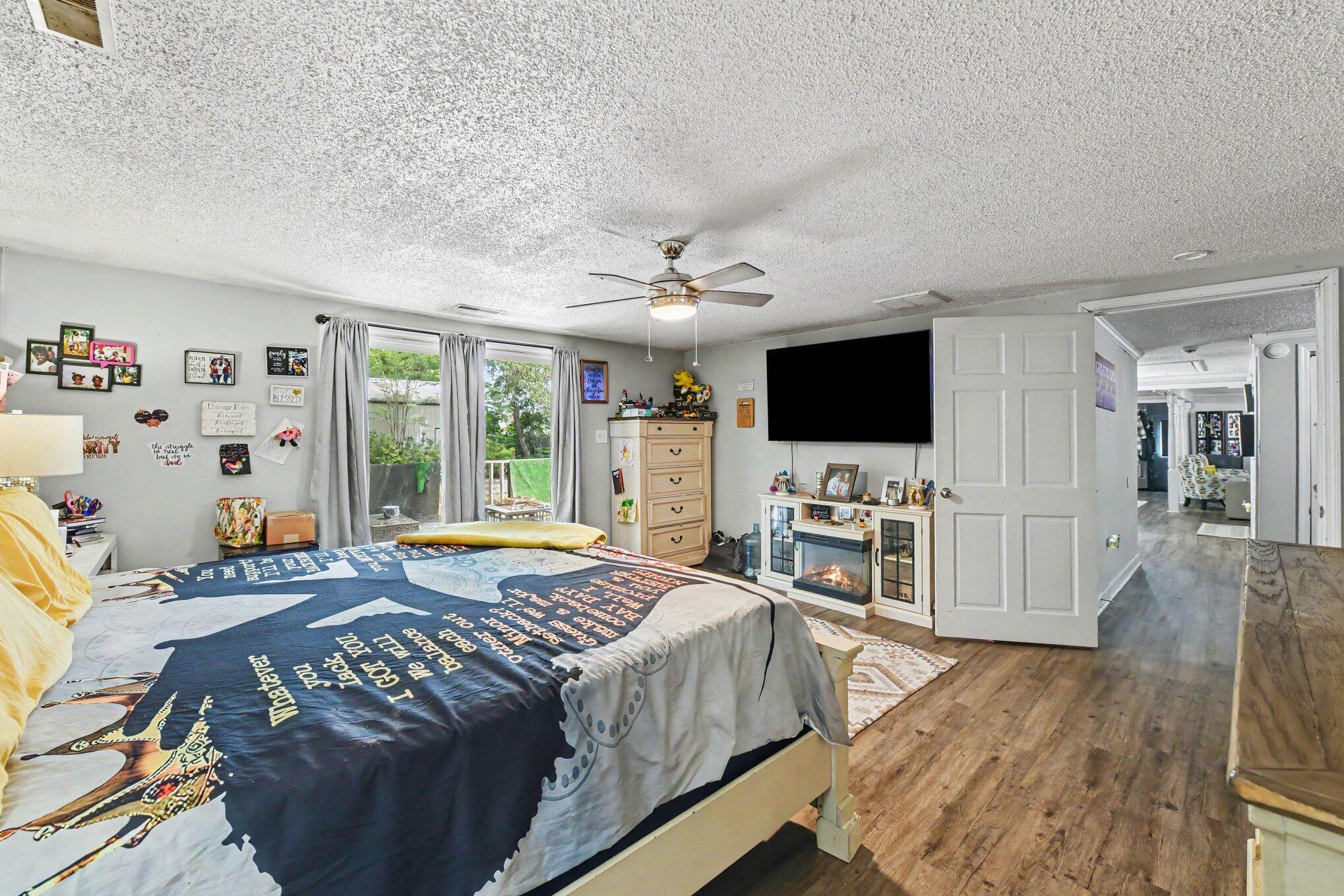 9708 Jamison Road Ladson, SC 29456 - Photo 11 of 35 015_file_2375