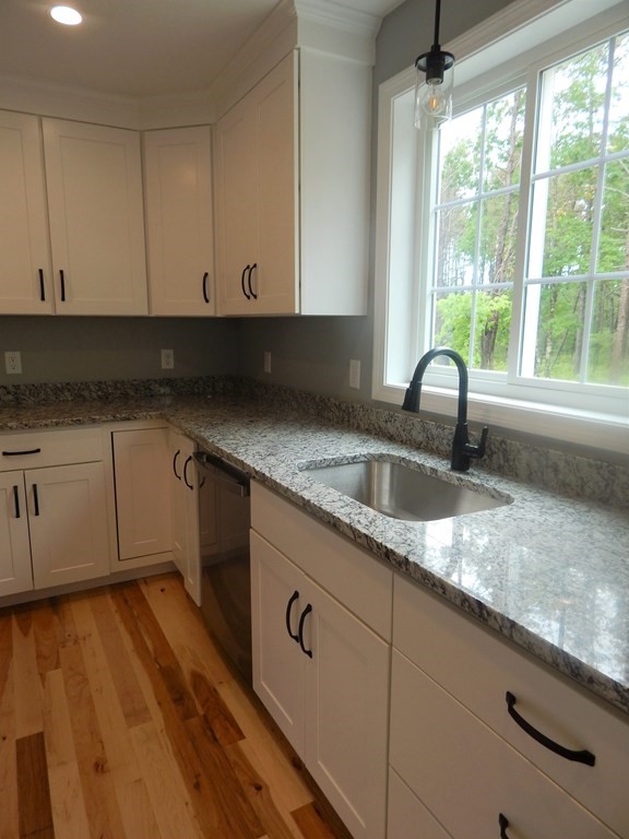 17 Pond Edge Trail Wareham, MA 02571 - Photo 8 of 20