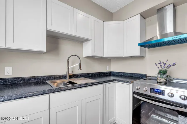 $234,999 | 321 6th Avenue, Unit 401, Asbury Park, NJ 07712