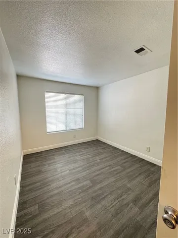 $189,995 | 2700 North Rainbow Boulevard, Unit 1137, Las Vegas, NV 89108