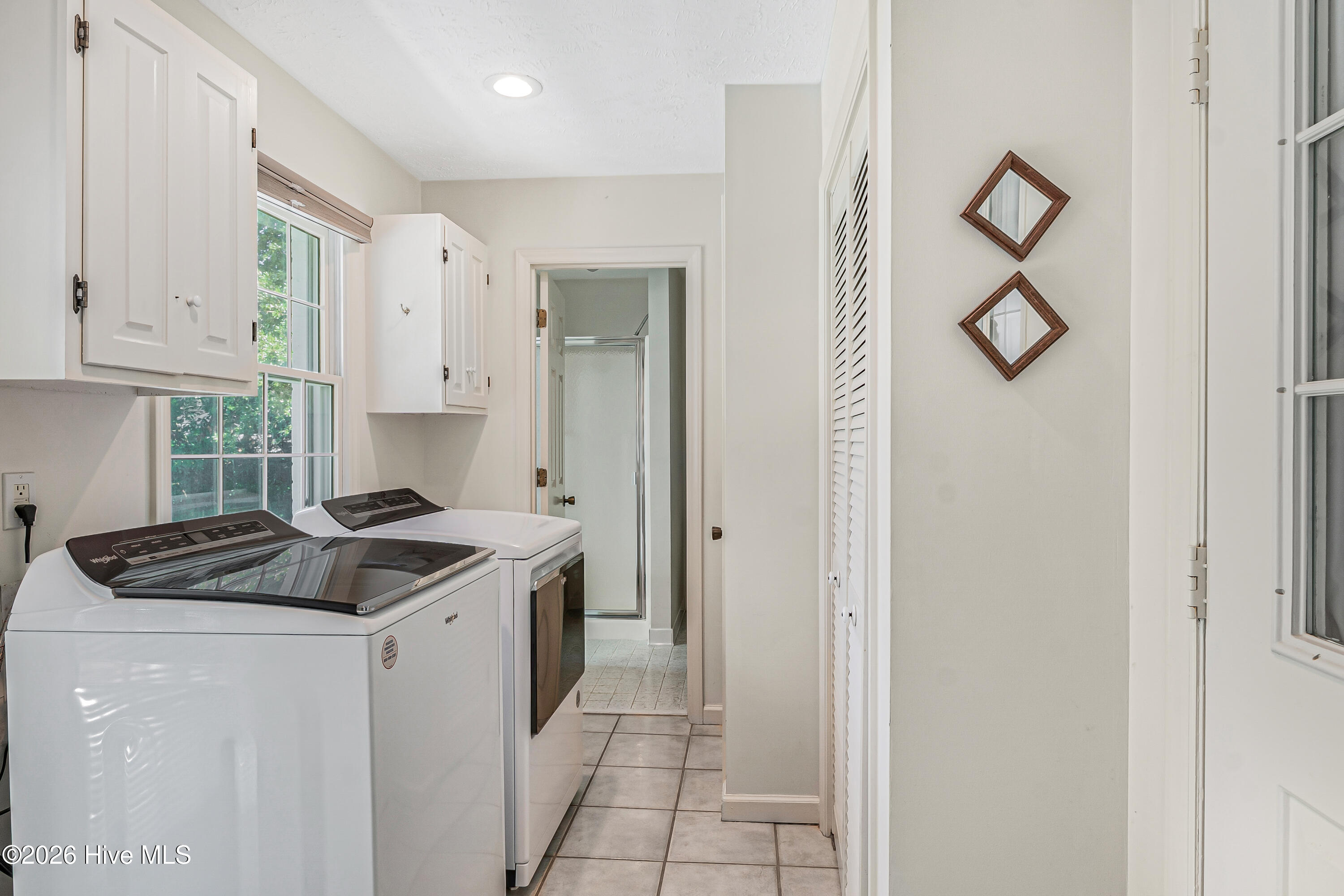 25 Magnolia Road Pinehurst, NC 28374 - Photo 45 of 73 Off Kitchen Laundry