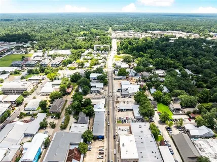 $695,000 | 626 East Boston Street, Covington, LA 70433
