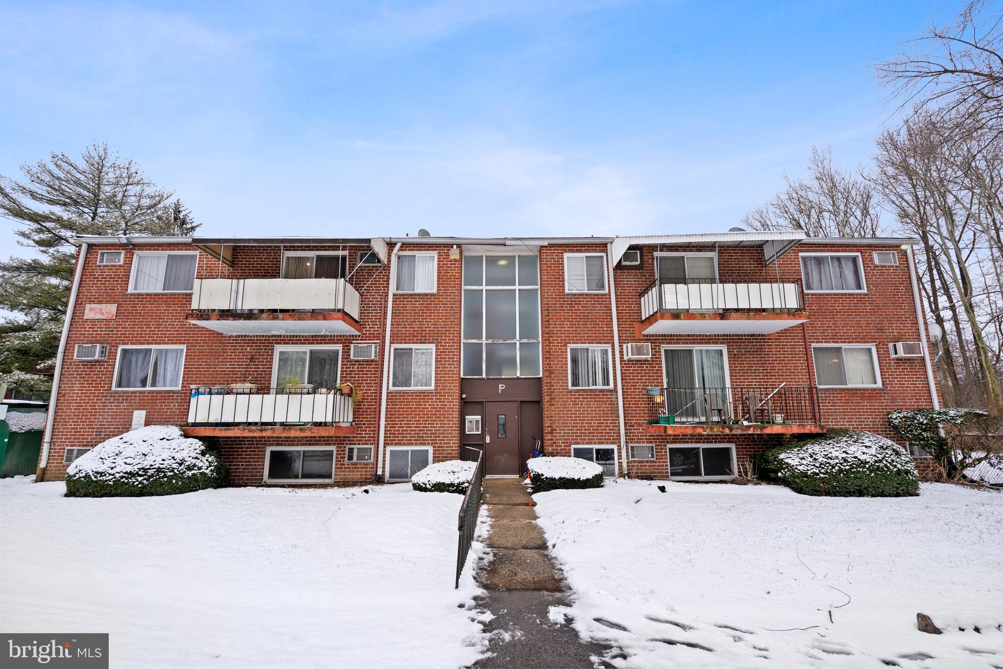 110 Byberry Road, Unit P8 Philadelphia, PA 19116 - Photo 2 of 13