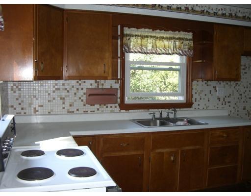 177 Sharon Road Greenville, PA 16125 - Photo 2 of 13 Kitchen.