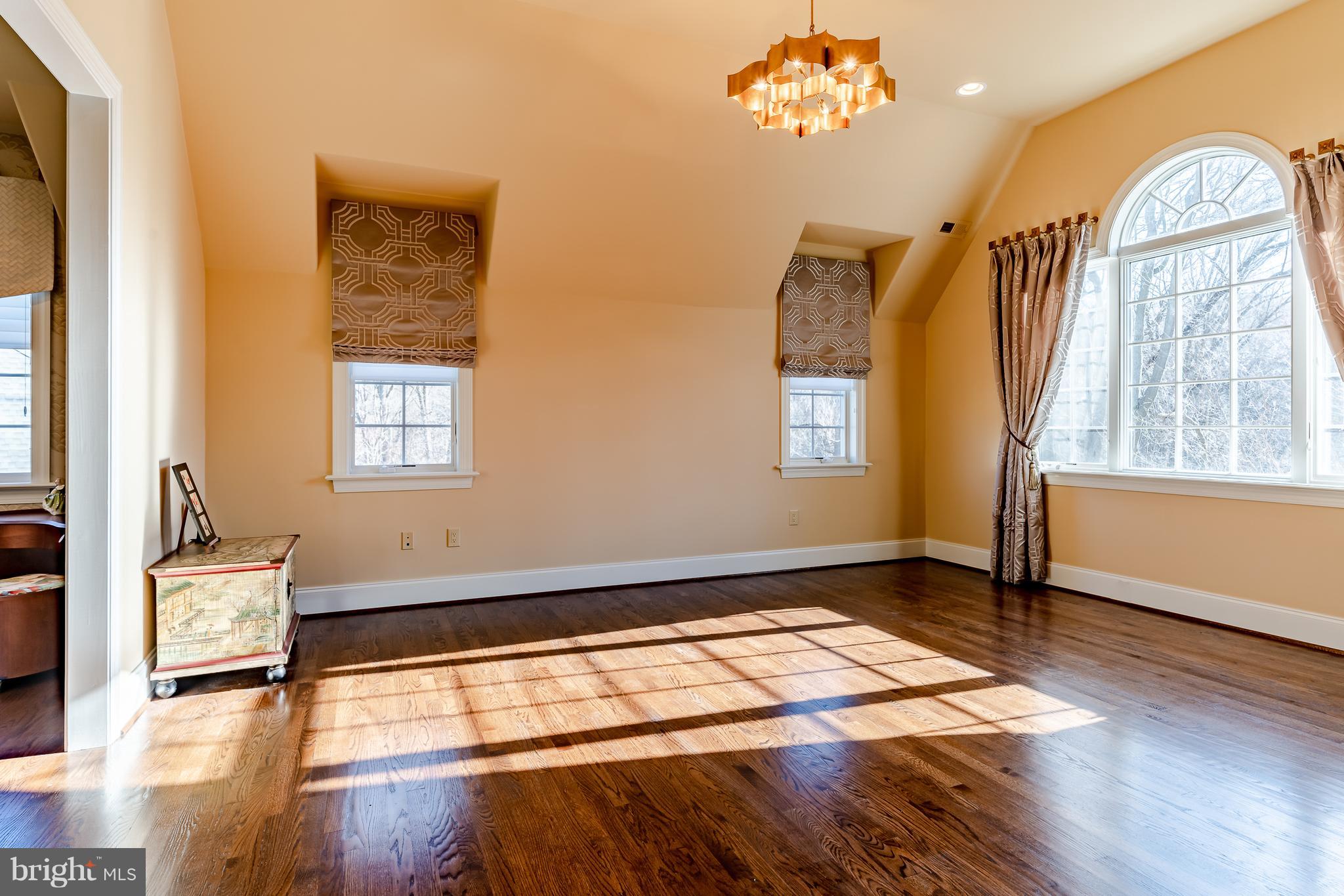 240 Valley Ridge Road Haverford, PA 19041 - Photo 18 of 35 MASTER BEDROOM SUITE