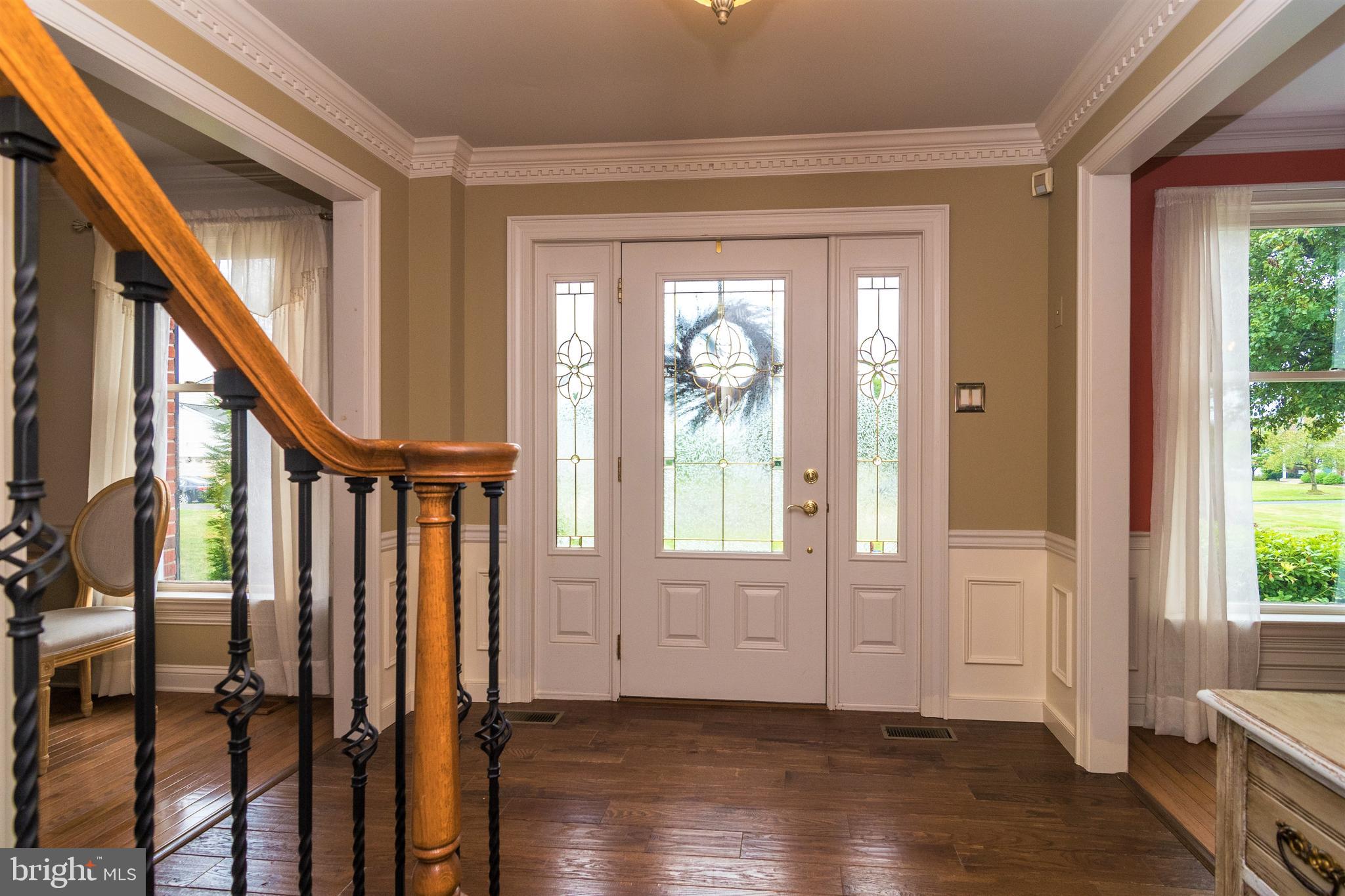 16 Hampton Circle Newtown, PA 18940 - Photo 9 of 57