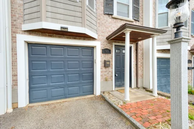 $460,000 | 38 Johnson Street, Worcester, MA 01604