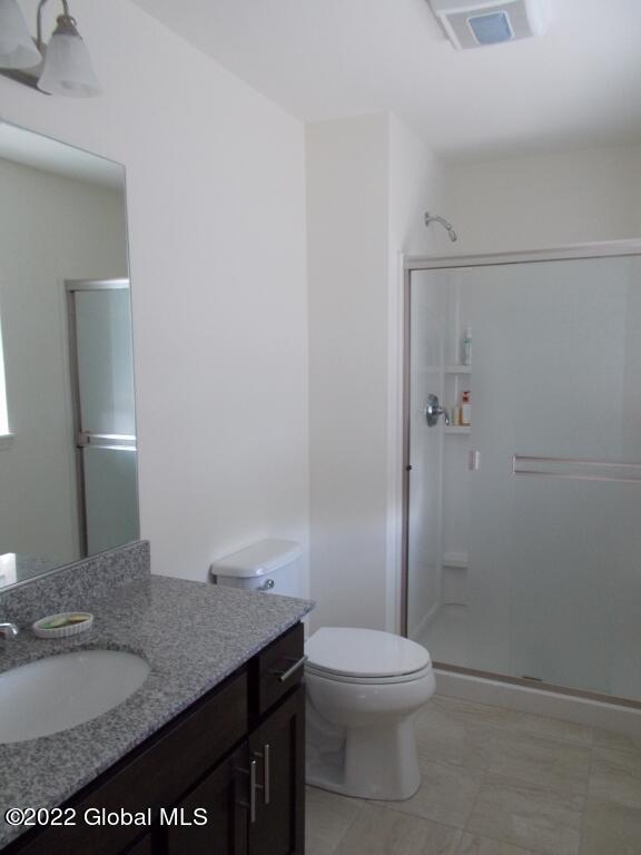 33 Reutter Drive Bethlehem, NY 12158 - Photo 13 of 19 13-13-Master-Bath