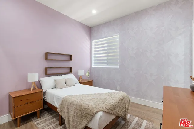 $13,989 | 1341 North Mariposa Avenue, Los Angeles, CA 90027