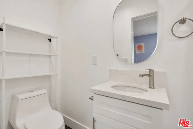 $13,989 | 1341 North Mariposa Avenue, Los Angeles, CA 90027