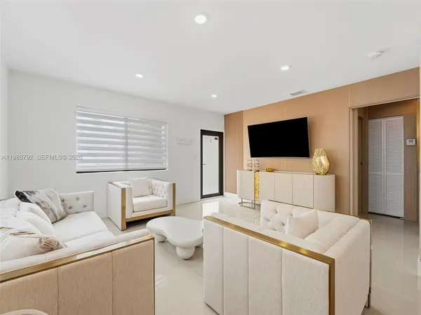 $675,000 | 550 Northwest 58th Avenue, Miami, FL 33126