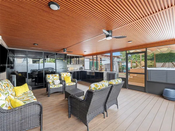 $675,000 | 550 Northwest 58th Avenue, Miami, FL 33126