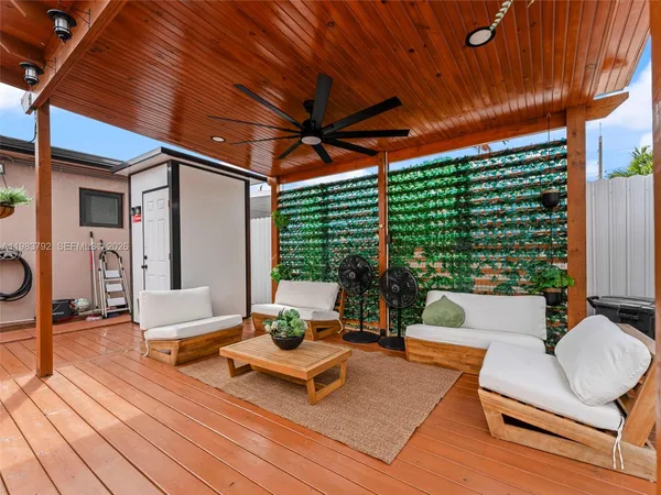 $675,000 | 550 Northwest 58th Avenue, Miami, FL 33126