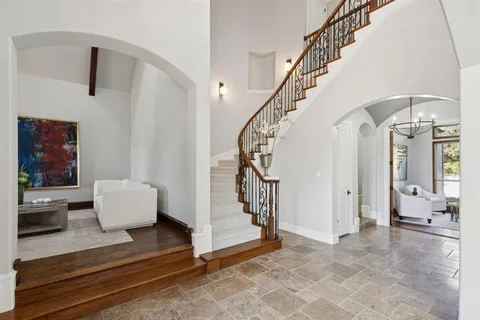 a view of entryway and hall