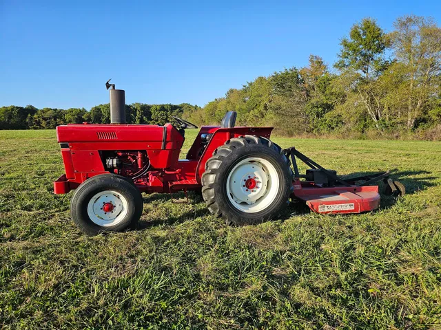 $420,000 | 17225 Akin Blacktop, Benton, IL 62812