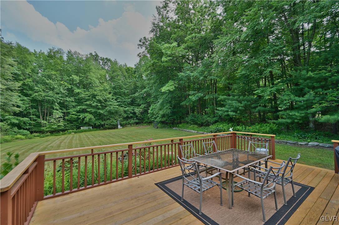 287 Sundance Road Effort, PA 18330 - Photo 3 of 37 a view of a chairs and table on the deck