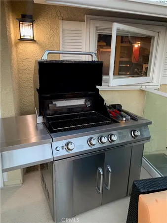$6,500 | 274-3 Diamond Street, Laguna Beach, CA 92651