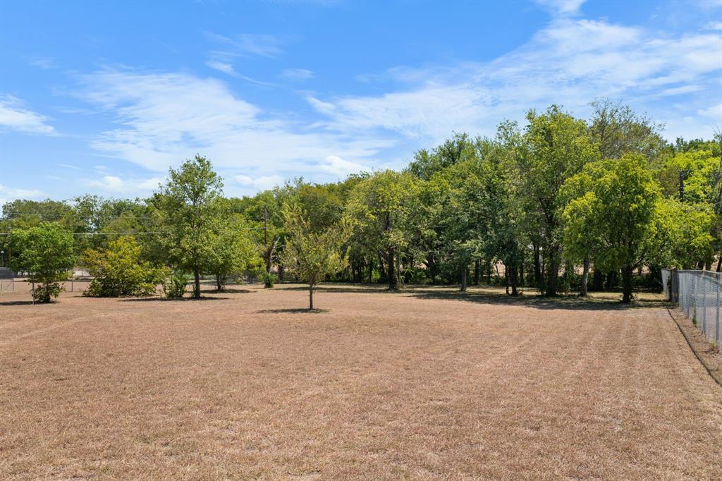 162 Warren Road Lorena, TX 76655 - Photo 34 of 39 Gallery Image 34